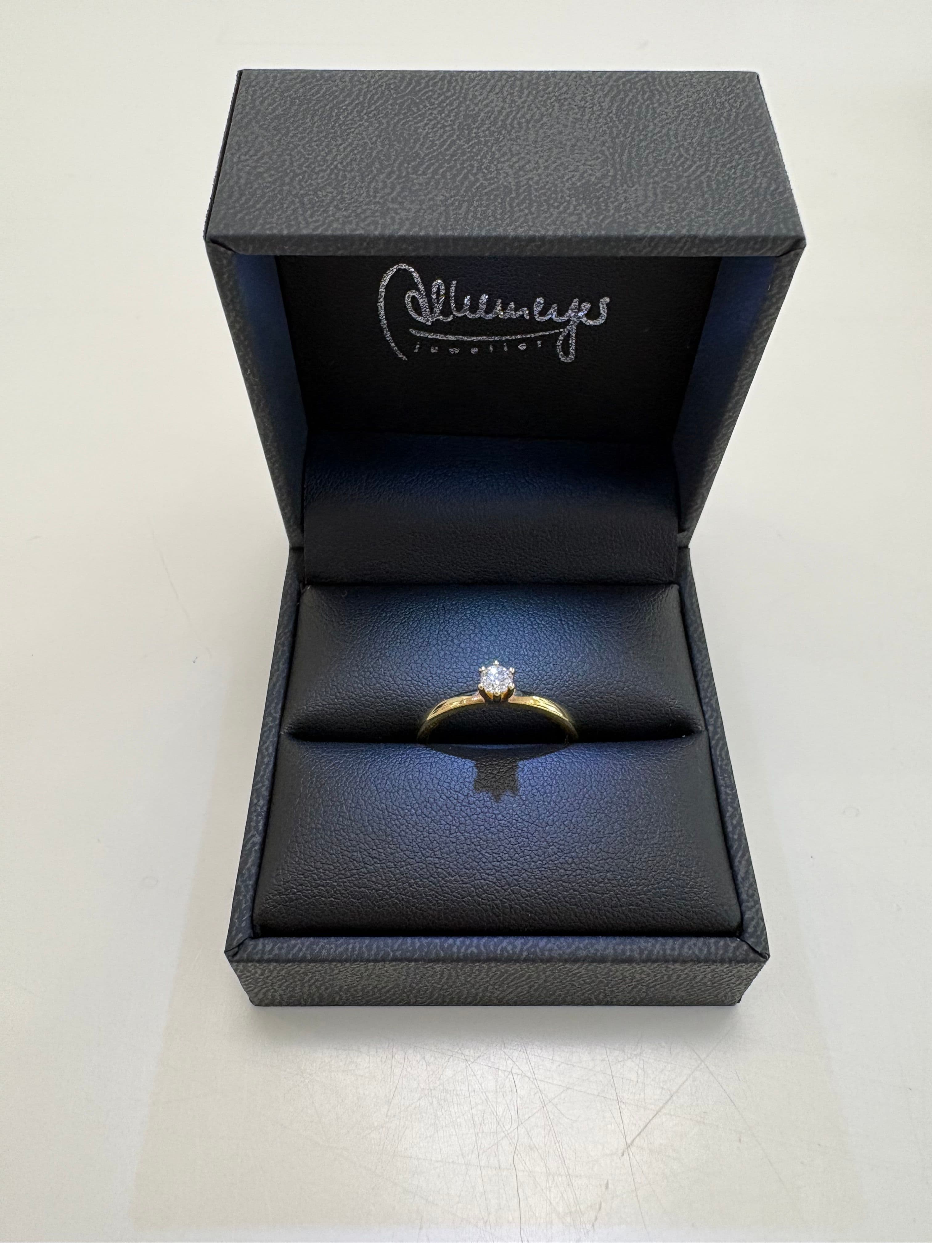 Verlobungsring Solitaire-6er-Krappe
