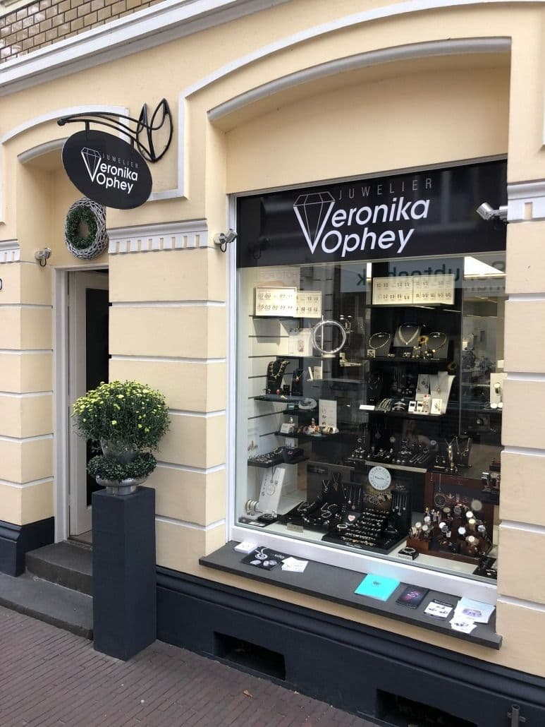 Juwelier Ophey Geschäft außen