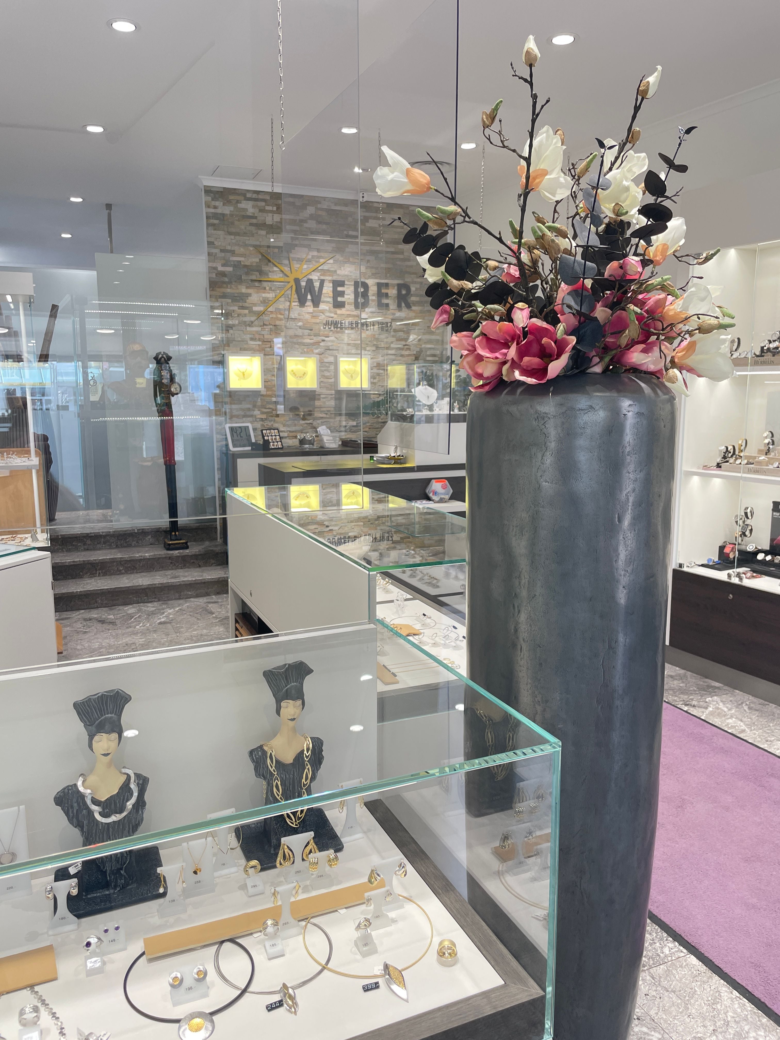 Juwelier Weber von Innen andere Perspektive