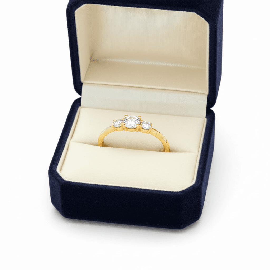Verlobungsring mit drei Brillanten