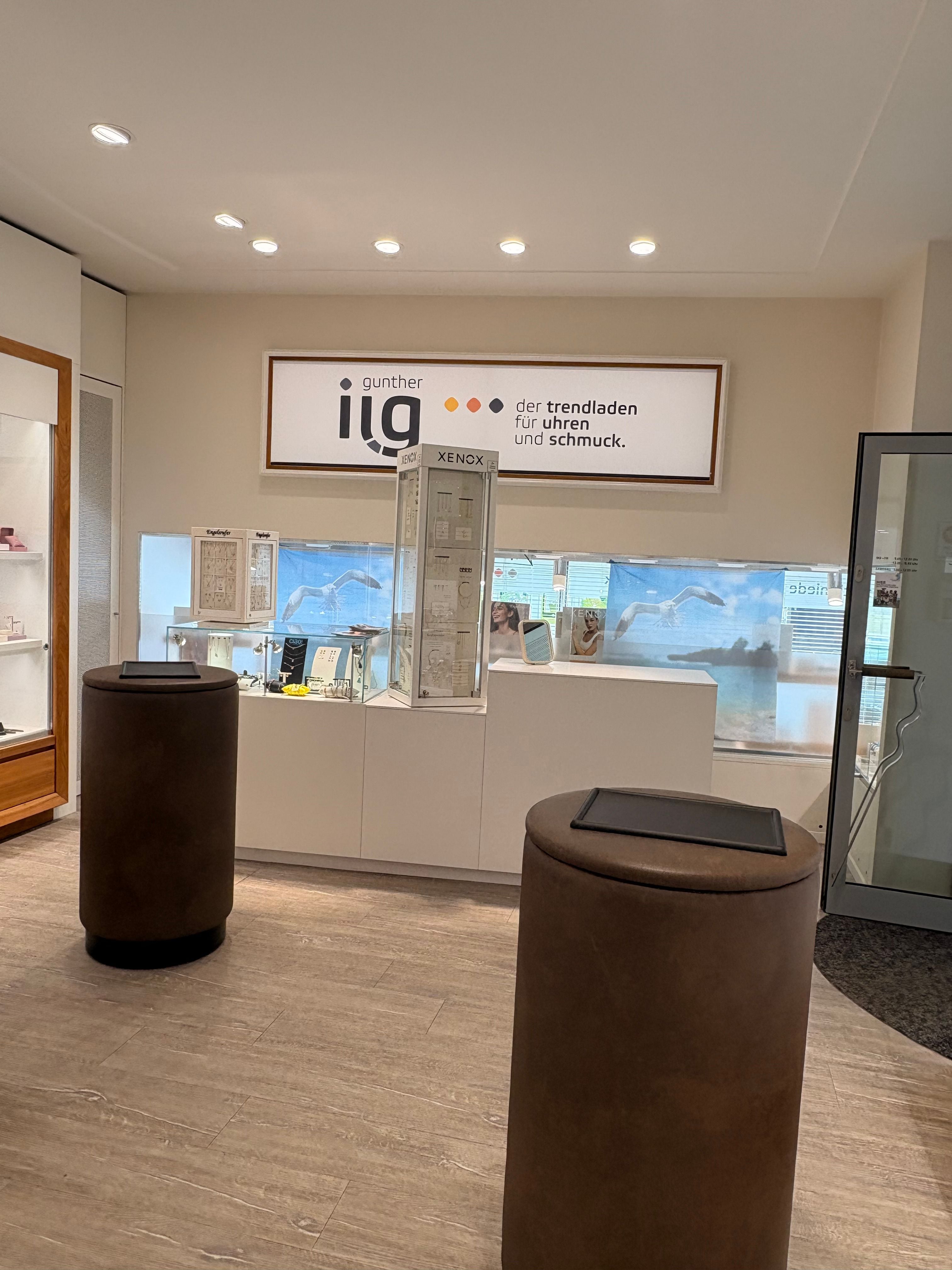 Juwelier Ilg Geschäft von innen