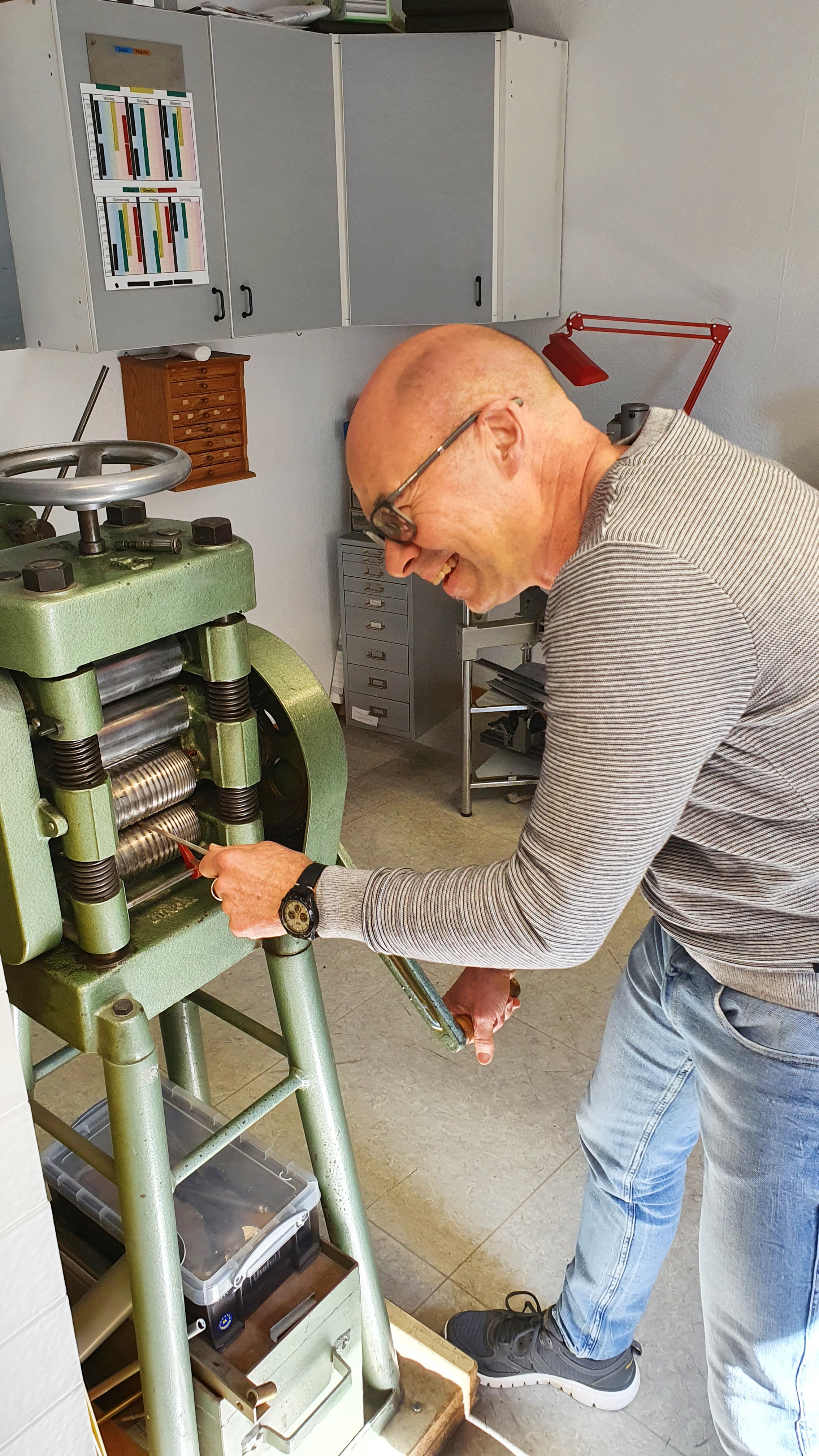 Herr Vogelsang bei der Arbeit