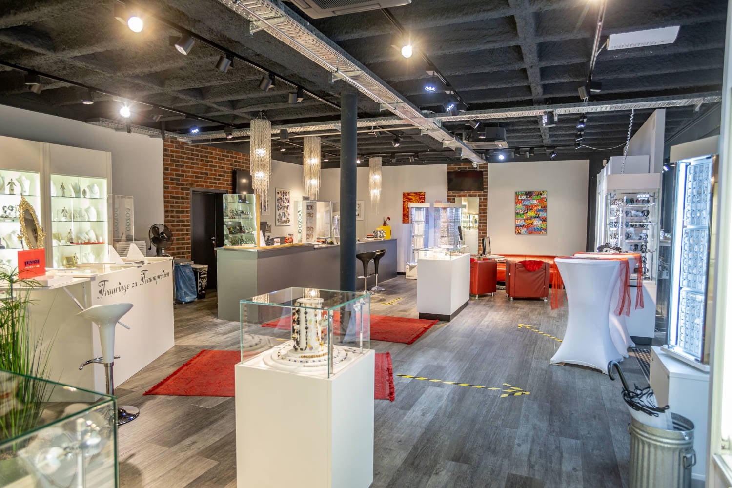 Schmuck & Trauringe Rettig - Fürth – Fürth – Rundgang 1.jpg