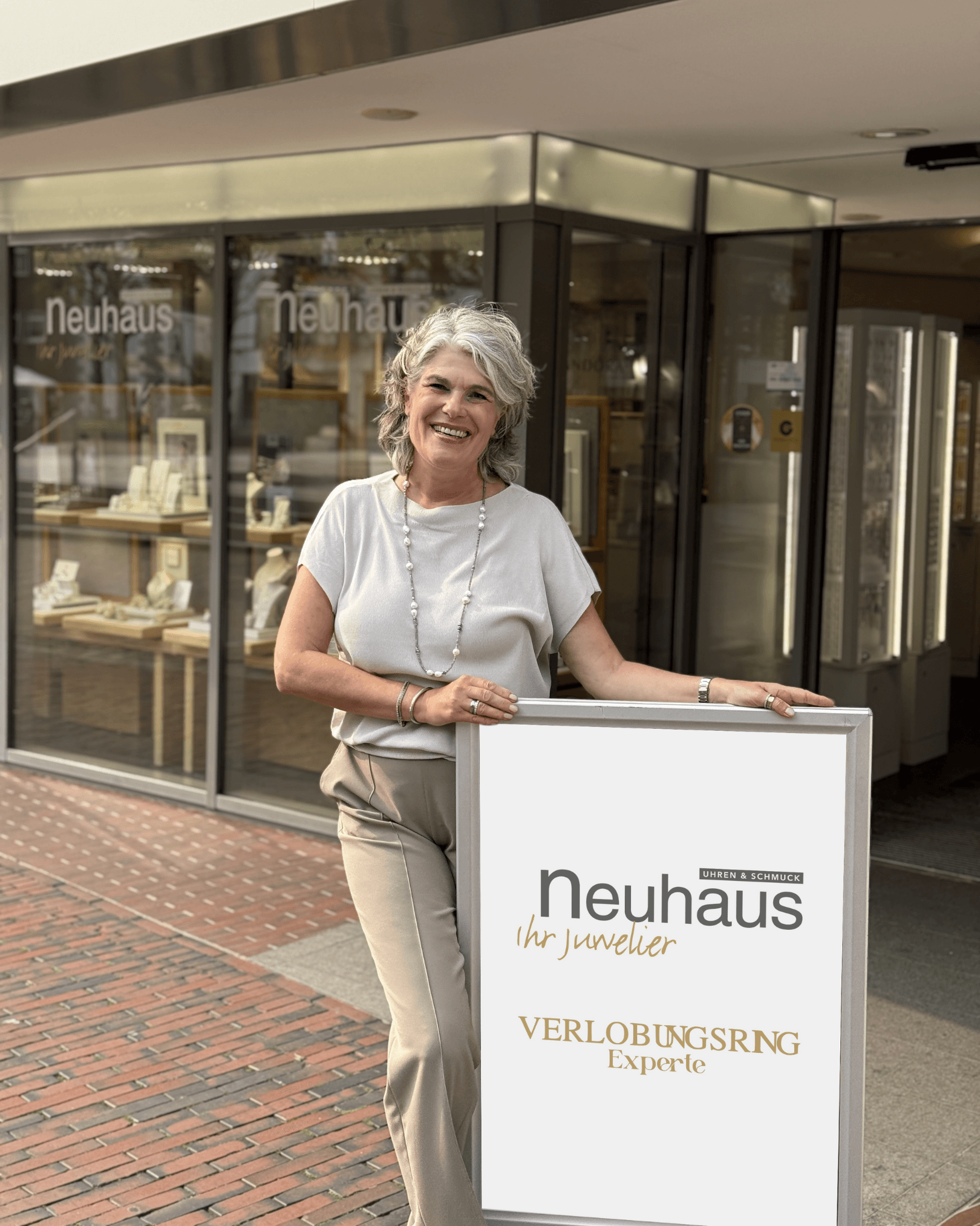 Verlobungsringexperte Neuhaus Uhren & Schmuck