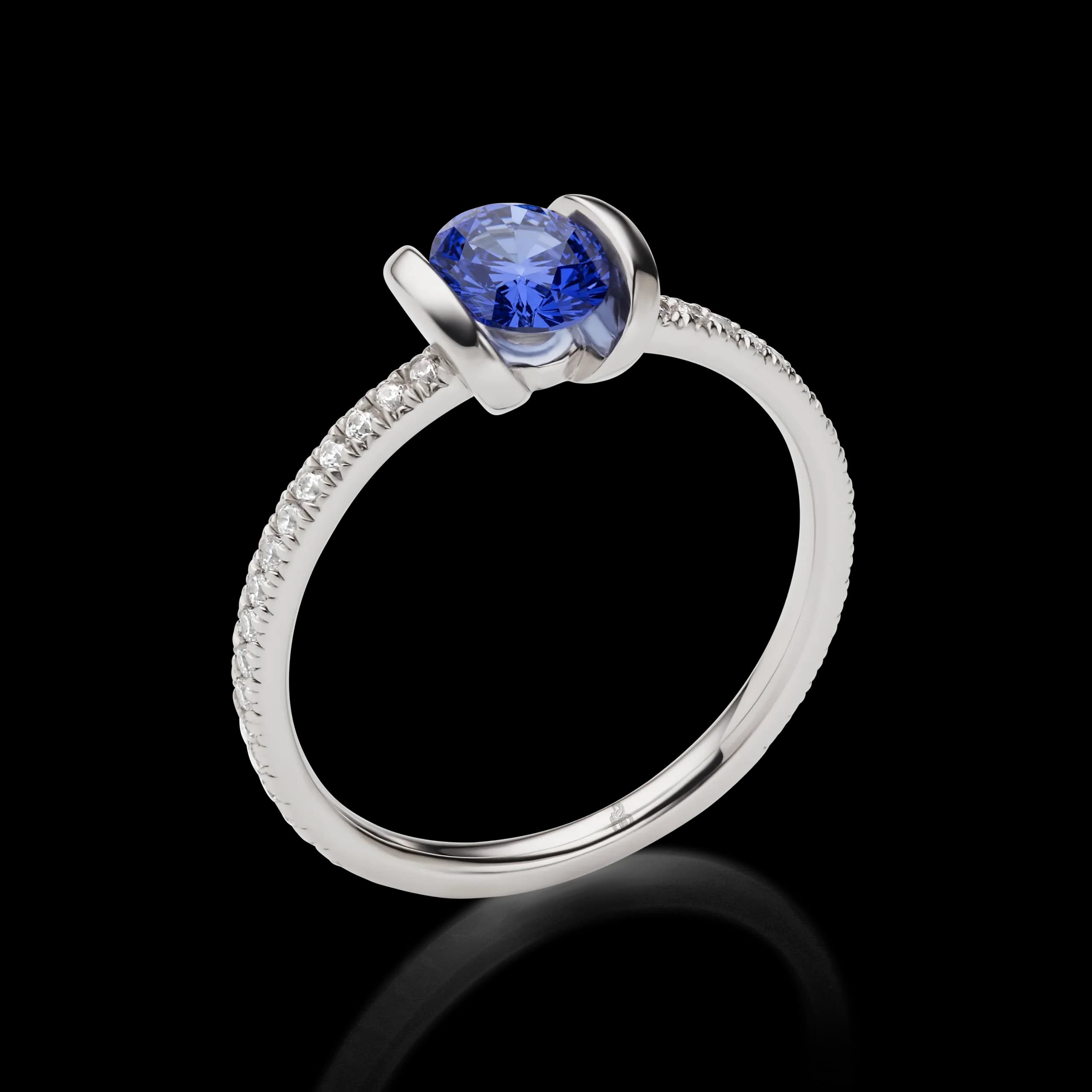 Rauschmayer Ring 585/- Weißgold mit Saphir und Diamantbesatz